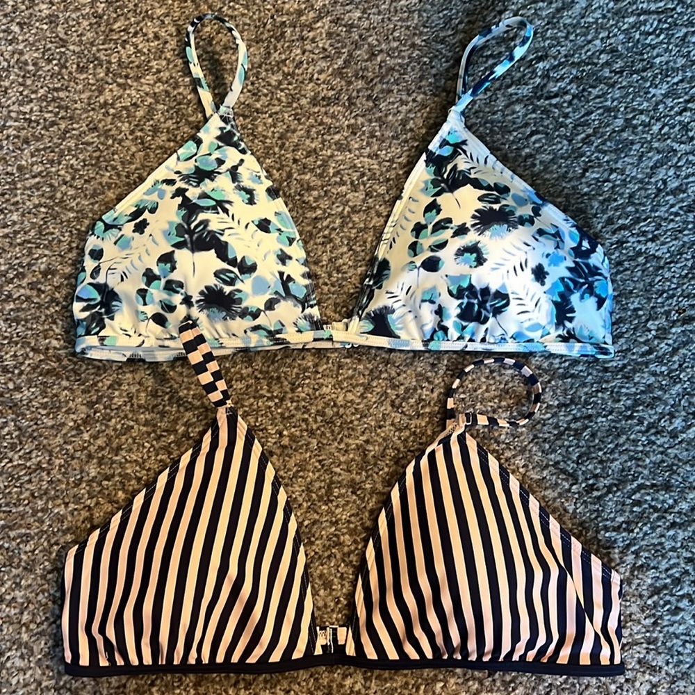 2 Aerie triangle bikini tops